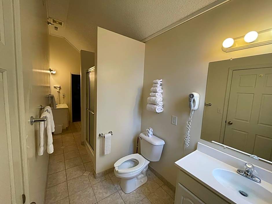 Afton House Inn