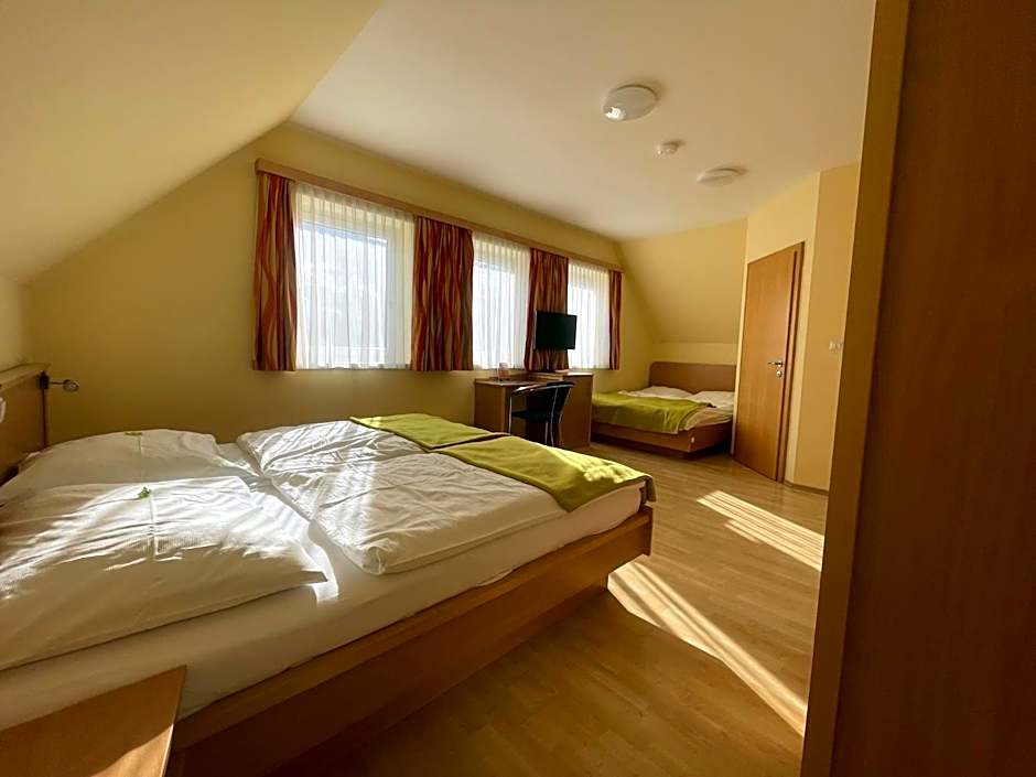 Hotel Highway - Bed & Breakfast