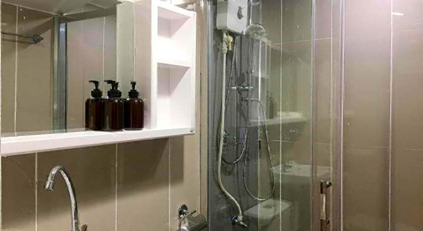 THE GOOSE HOUSE UBON