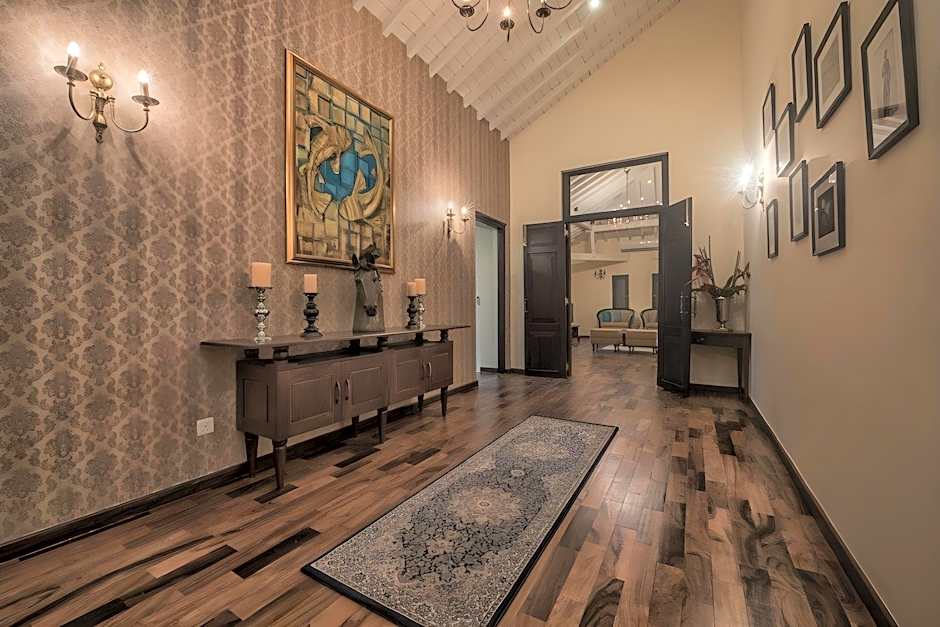 Residence By Uga Escapes