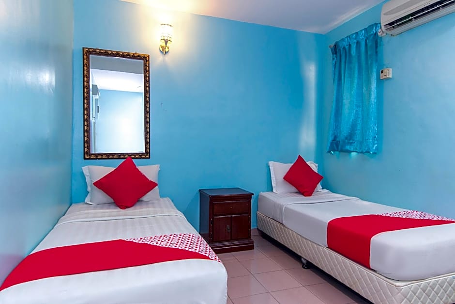 Capital O 252 Lotus Hotel