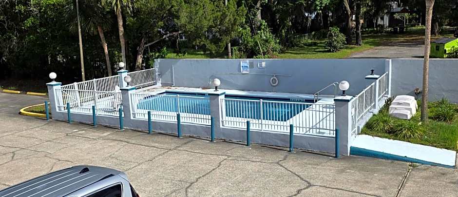Travelers Inn Gainesville