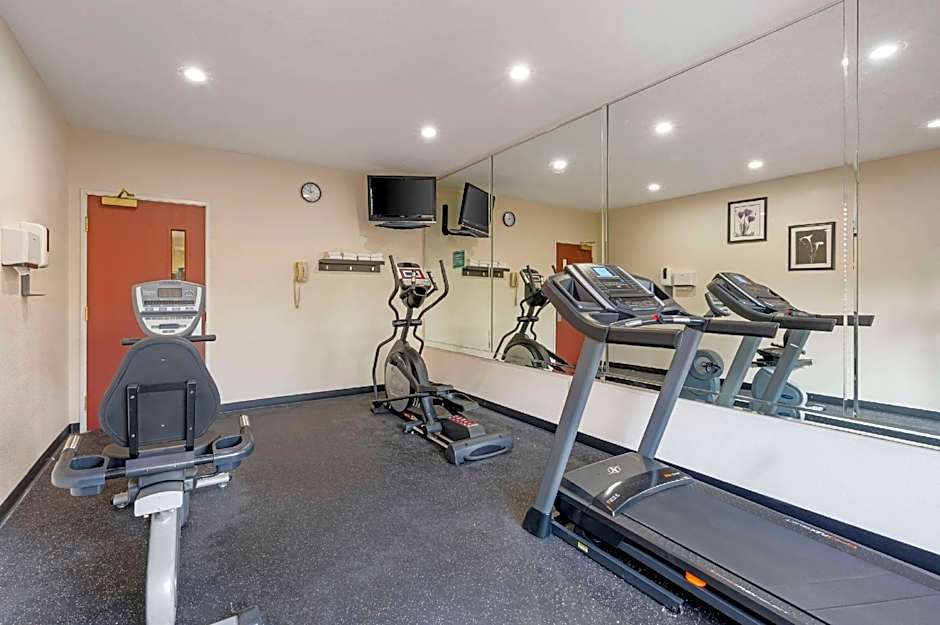 Quality Suites