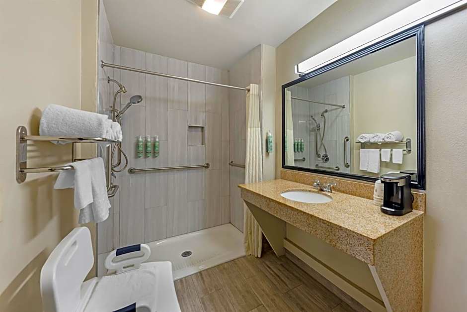Best Western Regency Inn & Suites