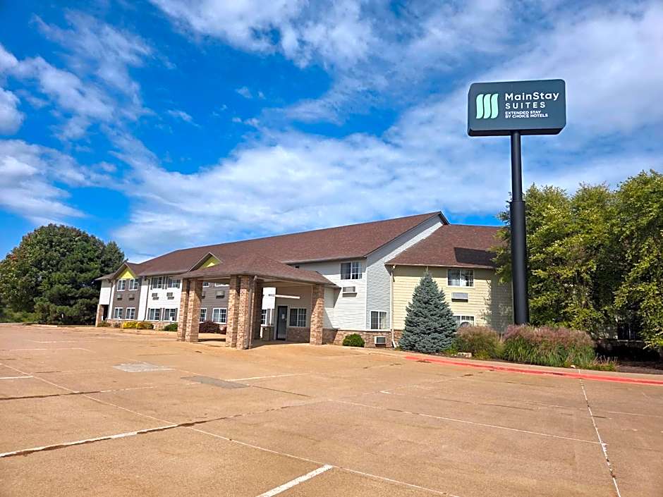 MainStay Suites LeClaire - Quad Cities