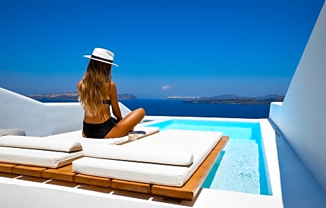 Honeymoon Suite with Heated Infinity Pool - Caldera Sea View