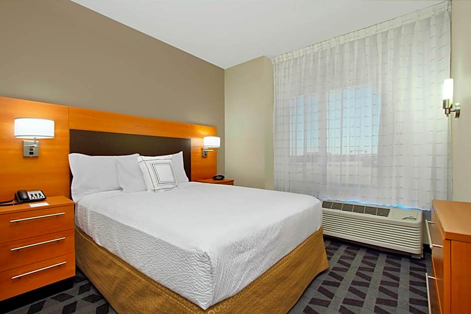 TownePlace Suites by Marriott Dallas McKinney