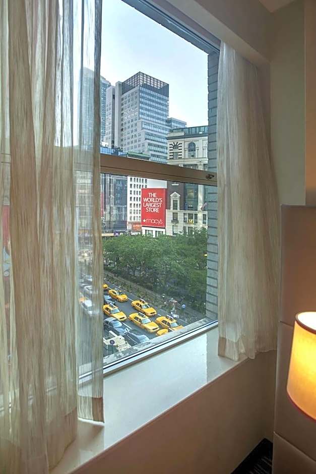 Courtyard By Marriott New York Manhattan/Herald Square