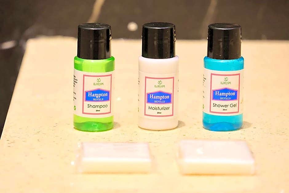 Hampton Hotel - 200 mt from Golden Temple 