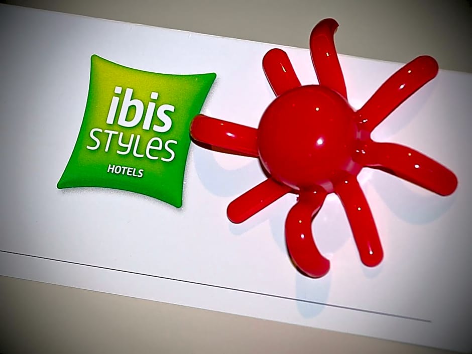 Ibis Styles Paris Tolbiac Bibliotheque