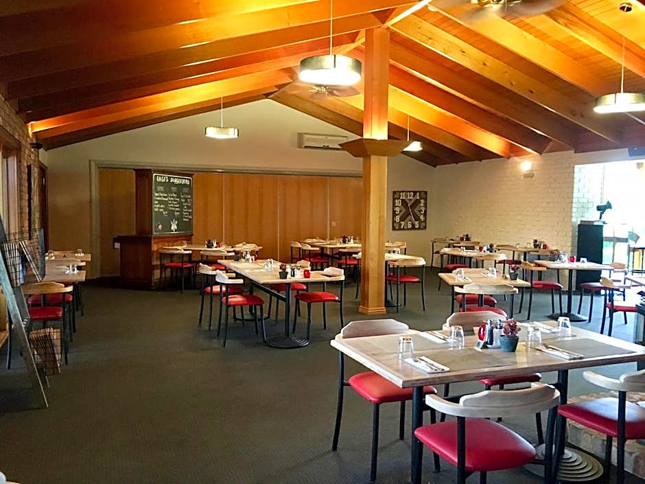 Quality Inn Carriage House