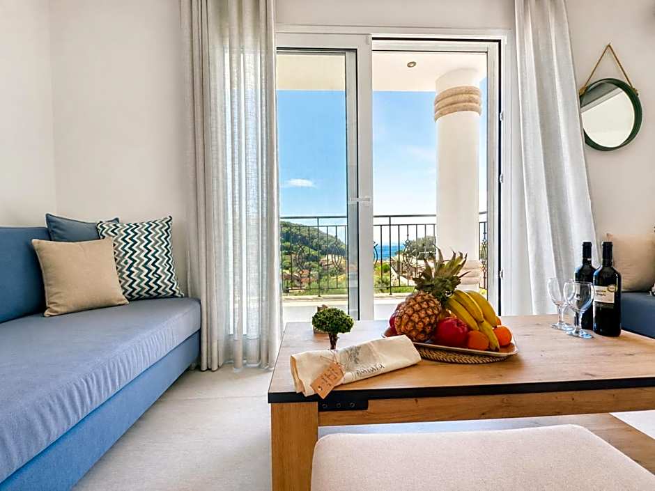 Natura Luxury Suites Parga