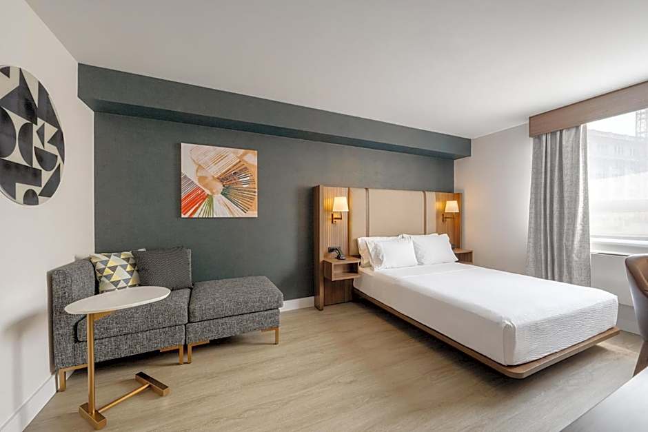 Holiday Inn & Suites Winnipeg Downtown By IHG