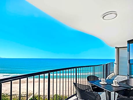 Two-Bedroom Deluxe with Ocean View