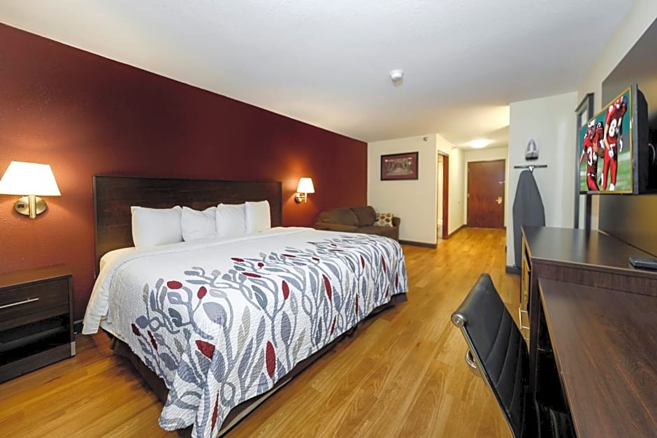Red Roof Inn Osage Beach - Lake of the Ozarks