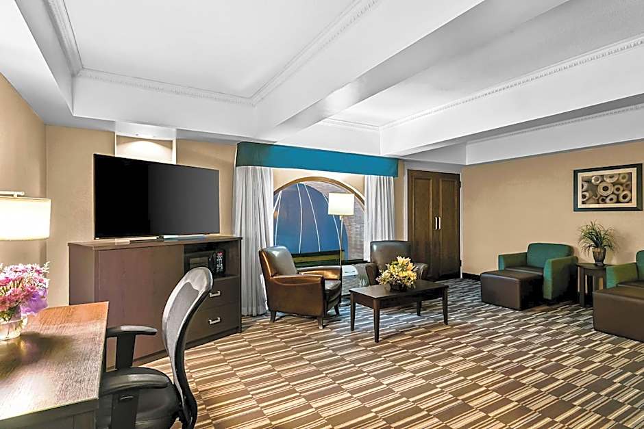 Best Western Downtown Sudbury Centreville