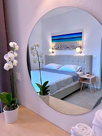 Deluxe Double or Twin Room with Balcony