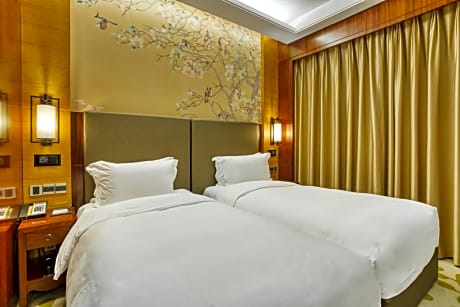 LUXURY ROOM, 2 Single Beds, Mountain / Lake View