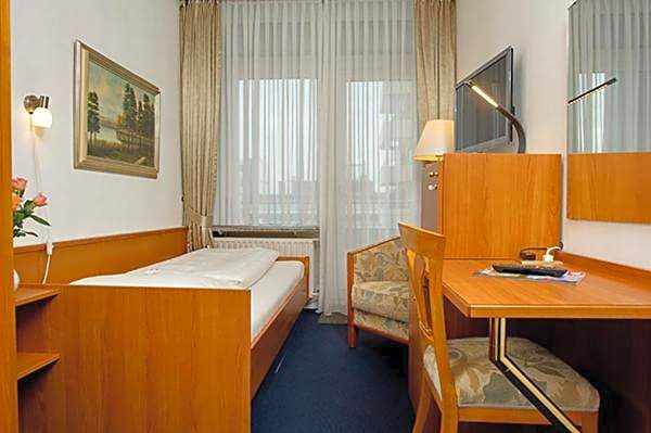 Strandhotel Monbijou GmbH garni