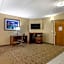 Comfort Inn & Suites Hamilton Place