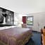 Super 8 by Wyndham Christiansburg