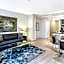 Global Luxury Suites at The White House