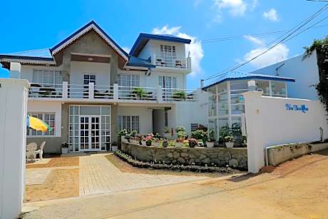 Blue Meadows-NuwaraEliya