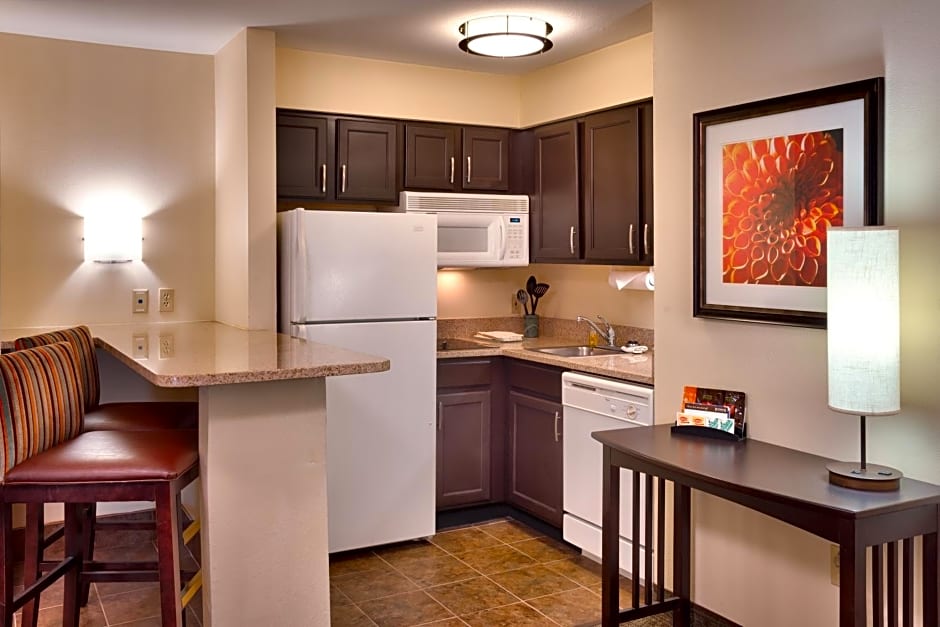 Staybridge Suites Peoria Downtown