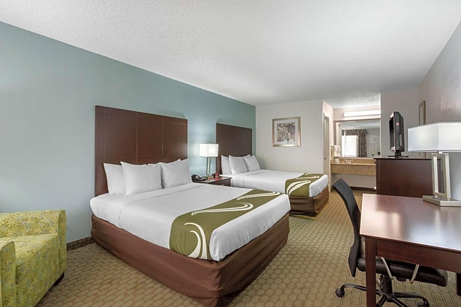 Quality Inn Clute Freeport