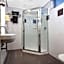 Comfort Inn On Raglan