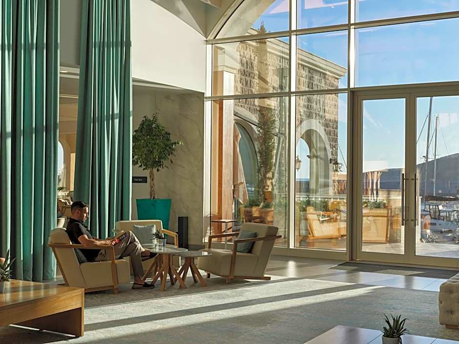 The Chedi Lustica Bay