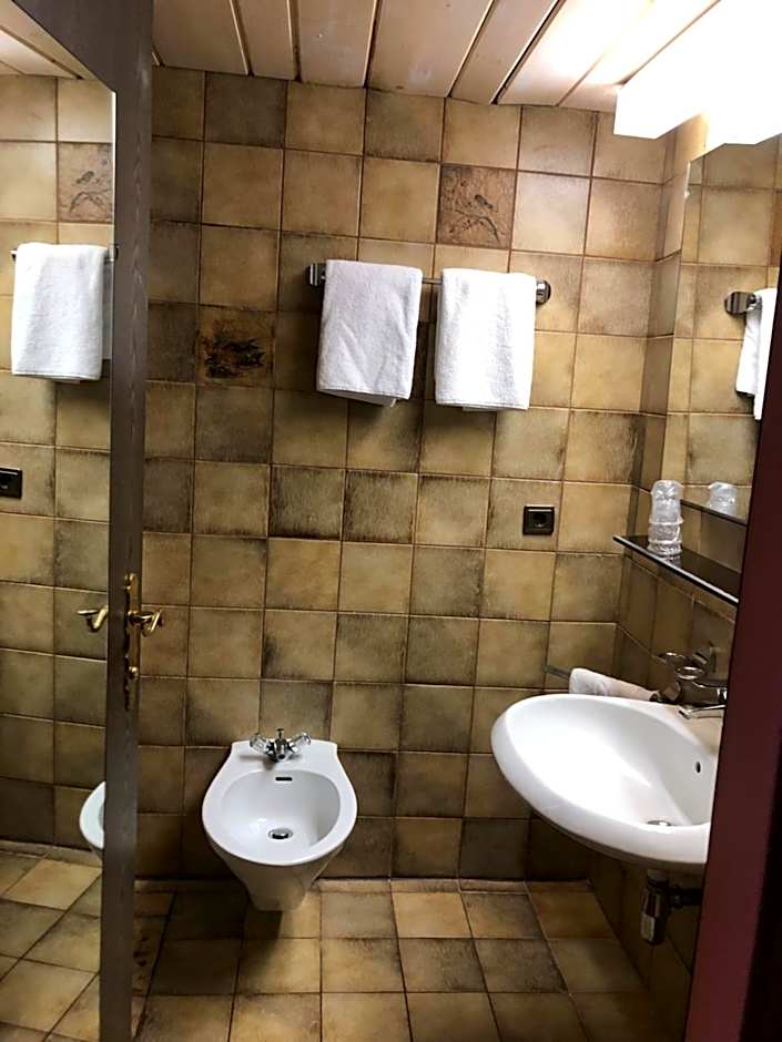 Seefeld Lodge – Seefeld, IL