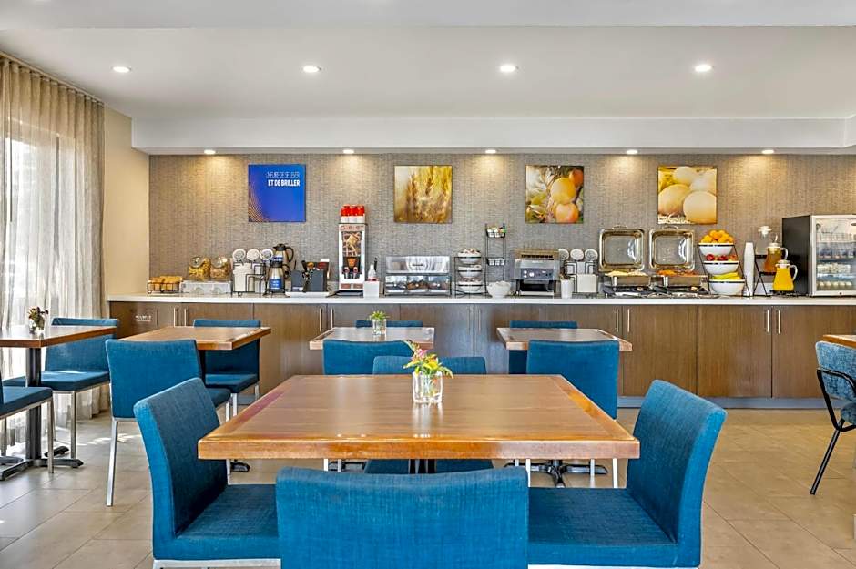 Comfort Inn Montreal Aeroport