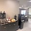 La Quinta Inn & Suites by Wyndham Auburn Worcester