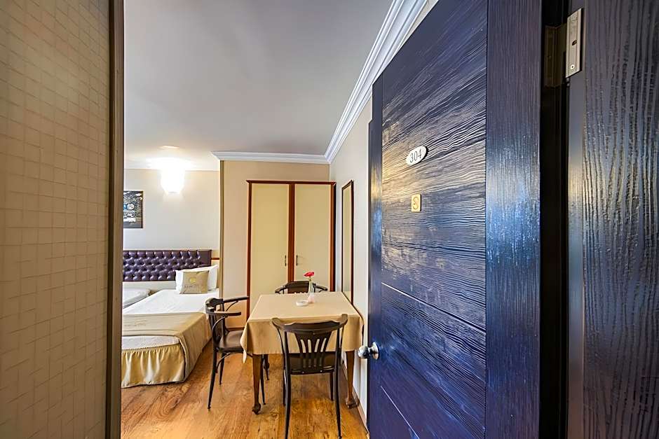 Kozan City Hotel