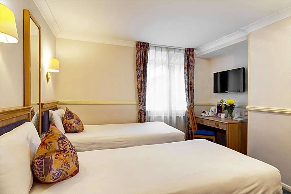 Berjaya Eden Park London Hotel