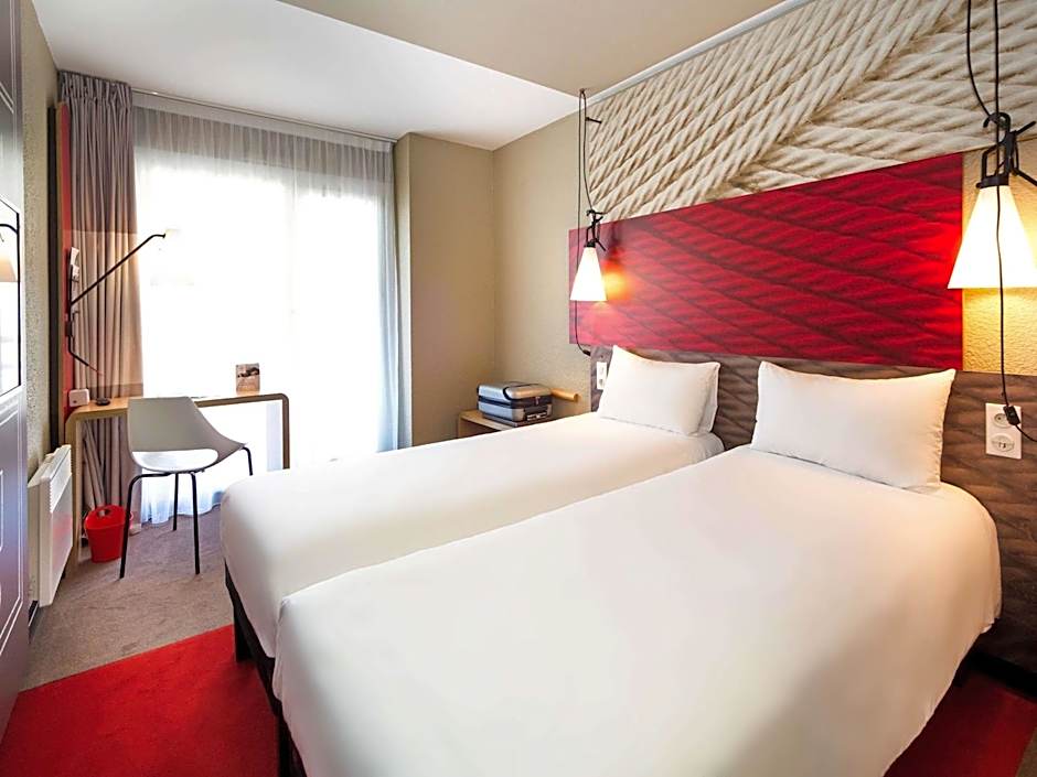 Ibis Honfleur