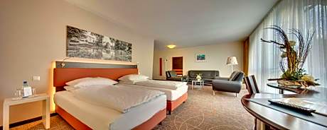 Twin Suite
