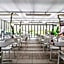 Domino Suite Hotel & Residence