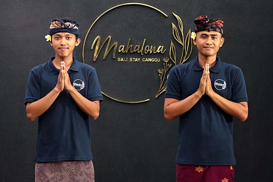MAHALONA BALI STAY