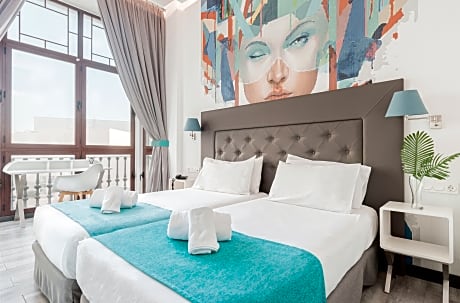 DOBLE PREMIUM VISTAS PLAZA REVELLIN 2 CAMAS