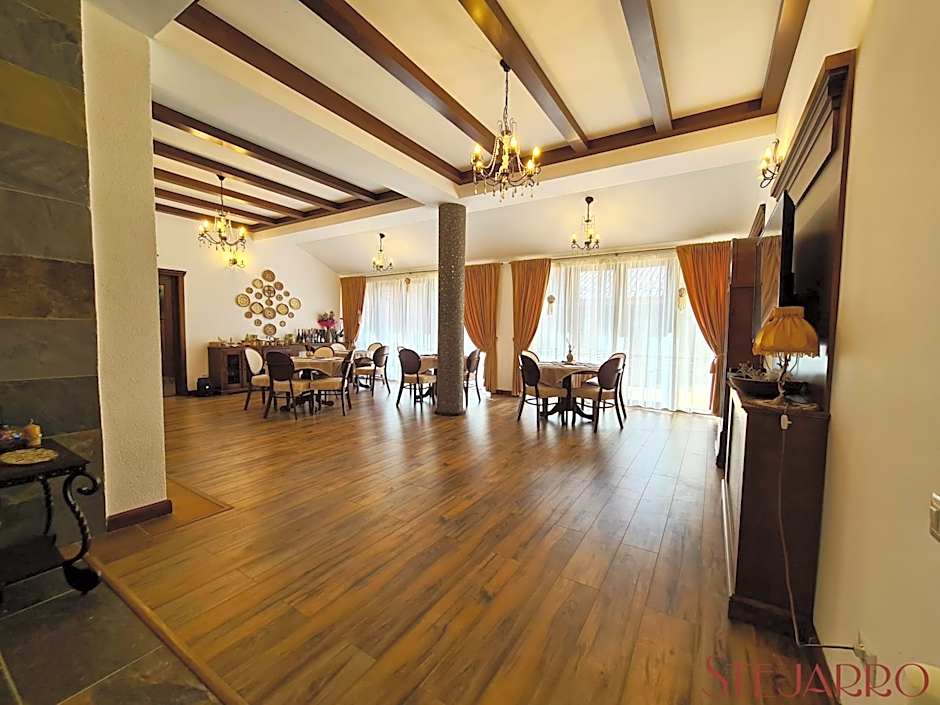 Stejarro Conac Moldovenesc