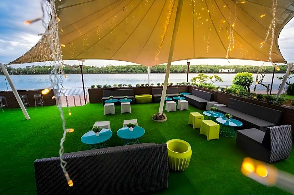 Mega View Hotel