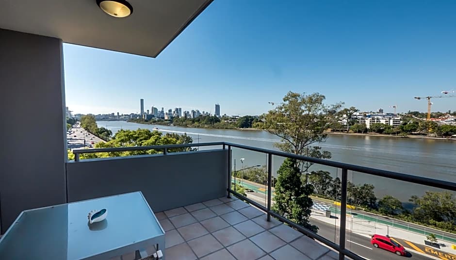 Inn on The Park Apartments