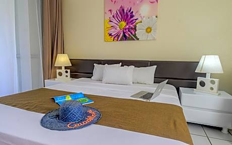 Two-Bedroom Suite (6 Adults max.)