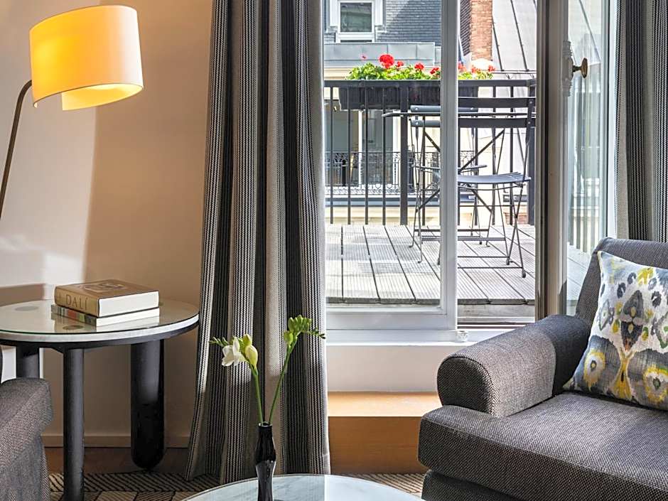 Hôtel Vernet Champs Elysées Paris