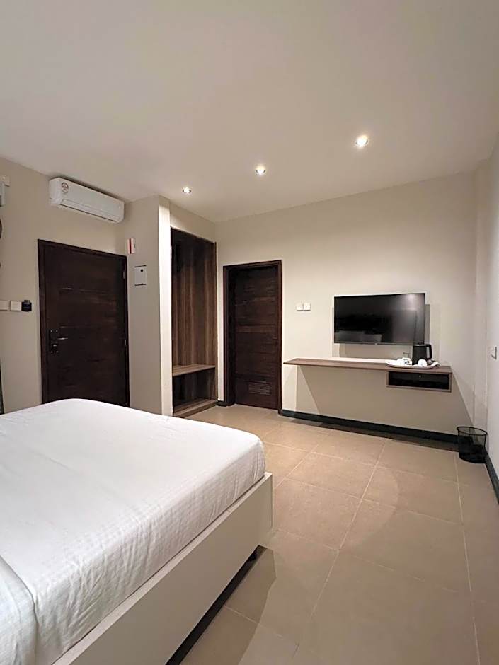 The Ivory Hotel