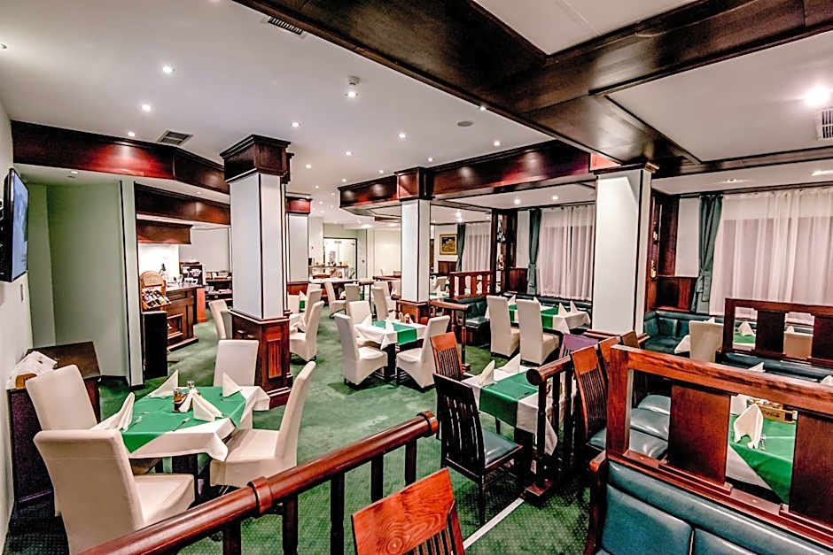 Hotel Bellevue - Half Board