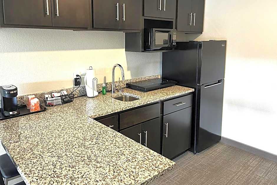 MainStay Suites Logan Ohio-Hocking Hills