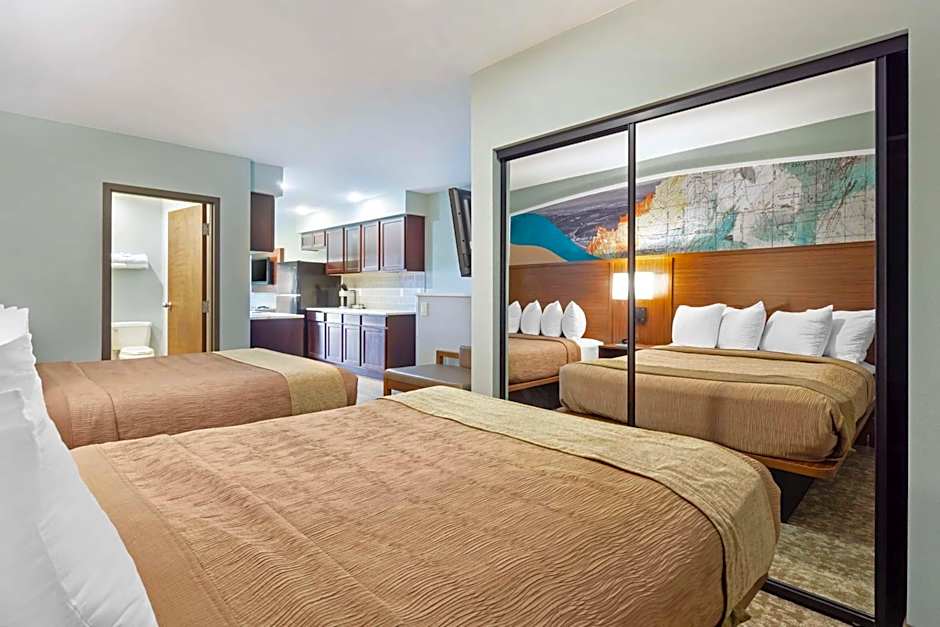 Best Western Plus Ahtanum Inn